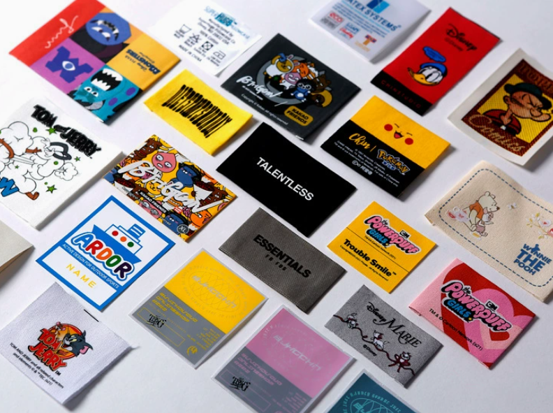 Woven label customization